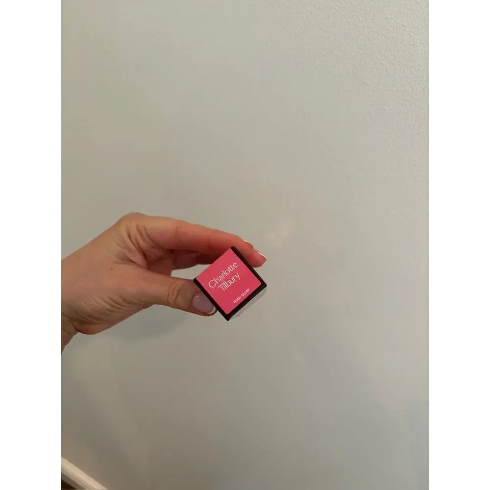 NEW Charlotte Tilbury Unreal Blush Healthy Glow Stick in Rosy Glow